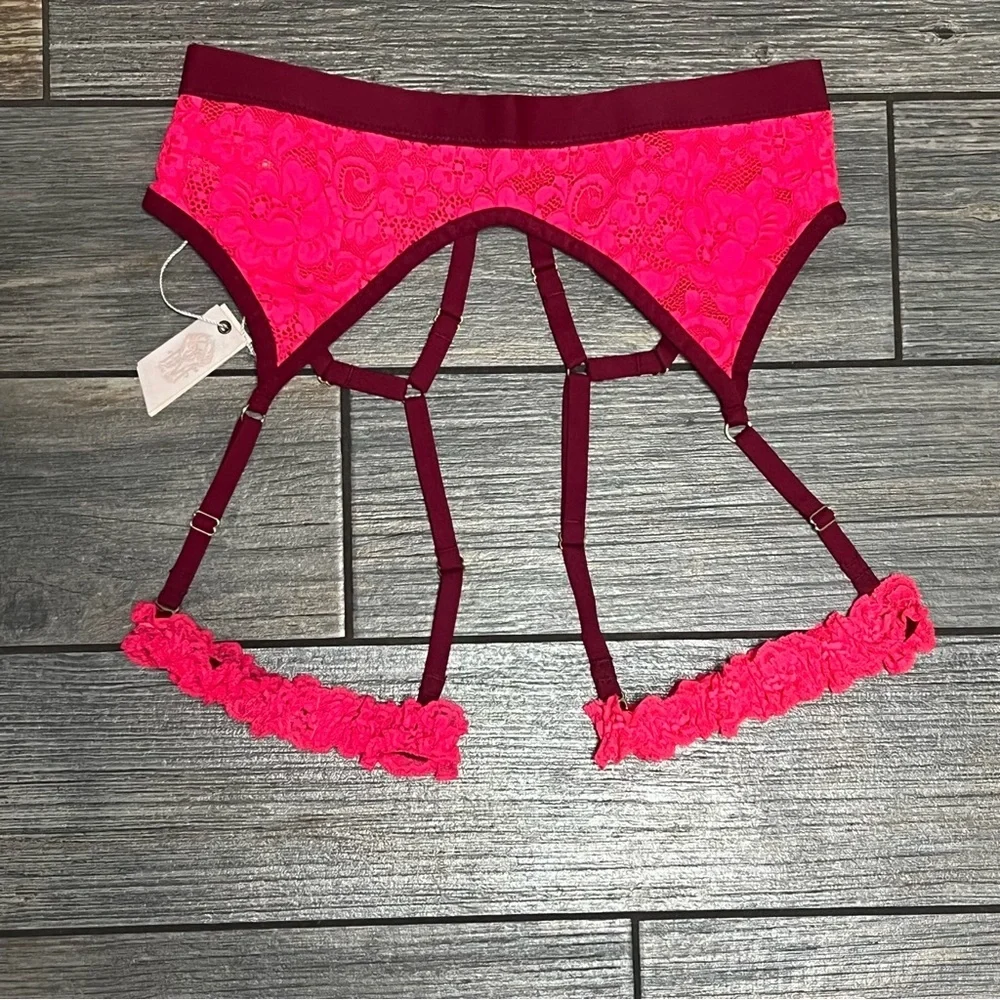 Free People We Are HAH Guard Her Bra Garter Belt Black Lace Small Bralette S XS - Picture 14 of 16